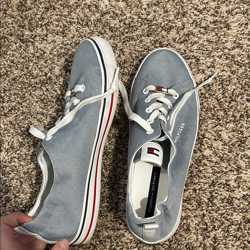 Tommy Hilfiger Women's Blue and White Sneakers